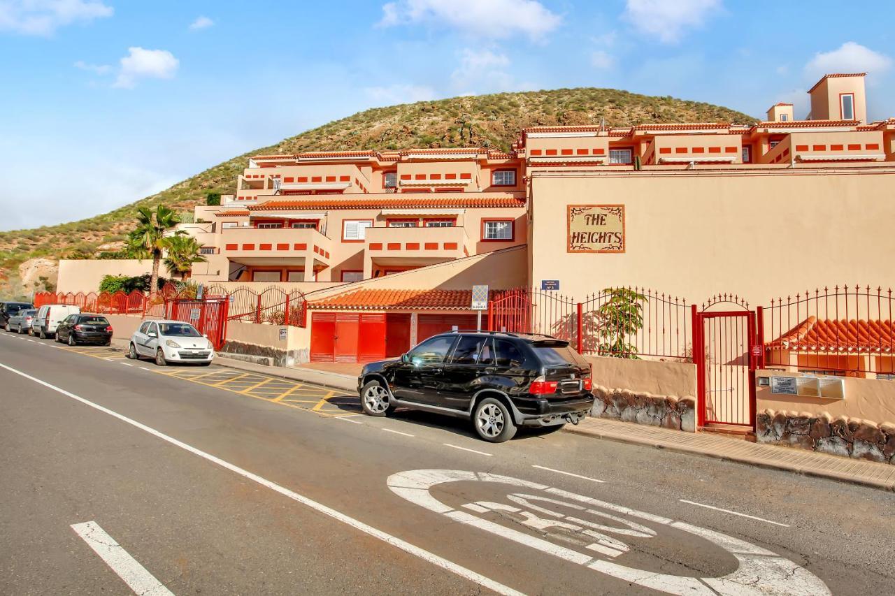Top Floor, Sea View, Huge Terrace, Heated Pool, Garage Los Cristianos  Exterior foto